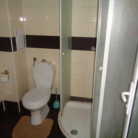 Ganz Real Estate Sarafovo 2 شقة