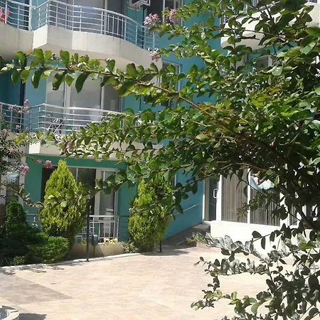Ganz Real Estate Sarafovo 2 شقة